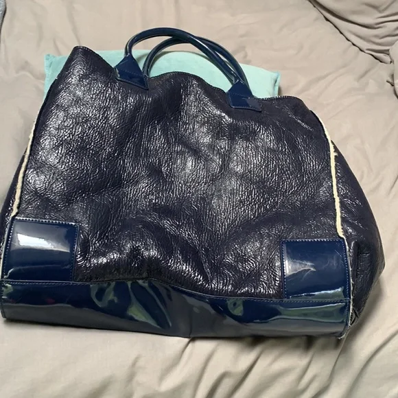 Tory Burch Patent Leather Bag - Picture 3 of 7